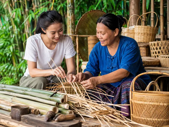 Learn Bamboo or Cane Craft experience
