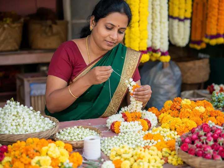 Make a Flower Garland experience