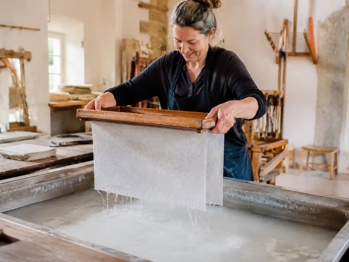 Make Paper by Hand experience