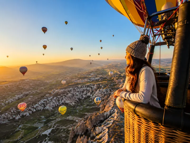 Fly in a Hot-Air Balloon experience
