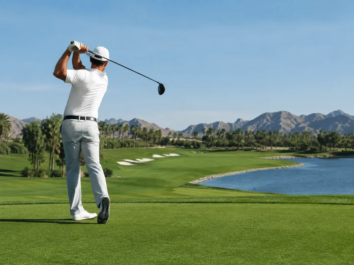 Play Golf experience