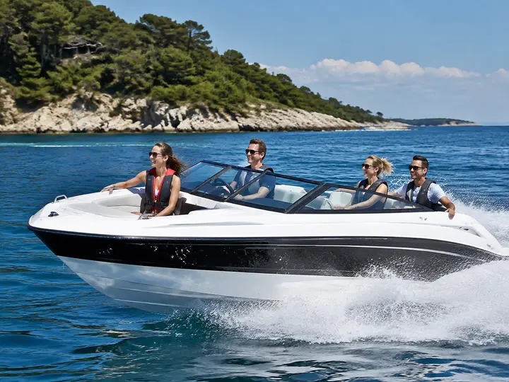 Ride a Speedboat experience
