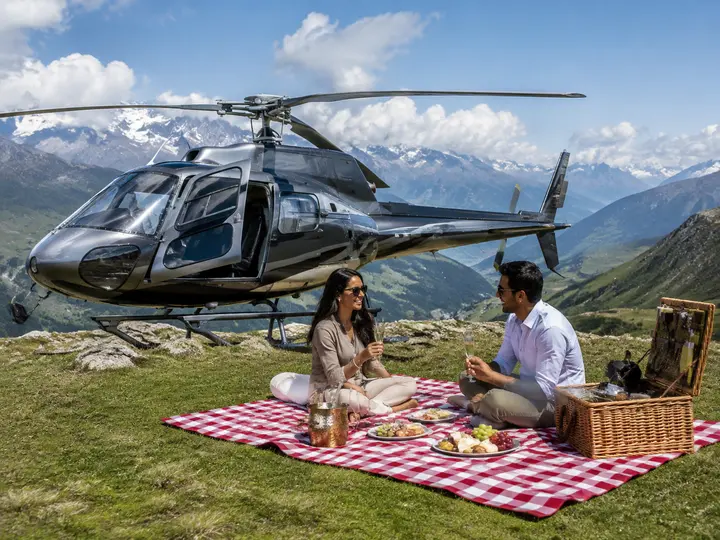 Take a Helicopter Picnic experience